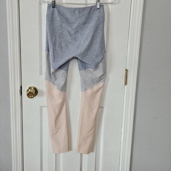 Outdoor Voices Grey Blue Pink Springs 7/8 Legging Small - Picture 2 of 3